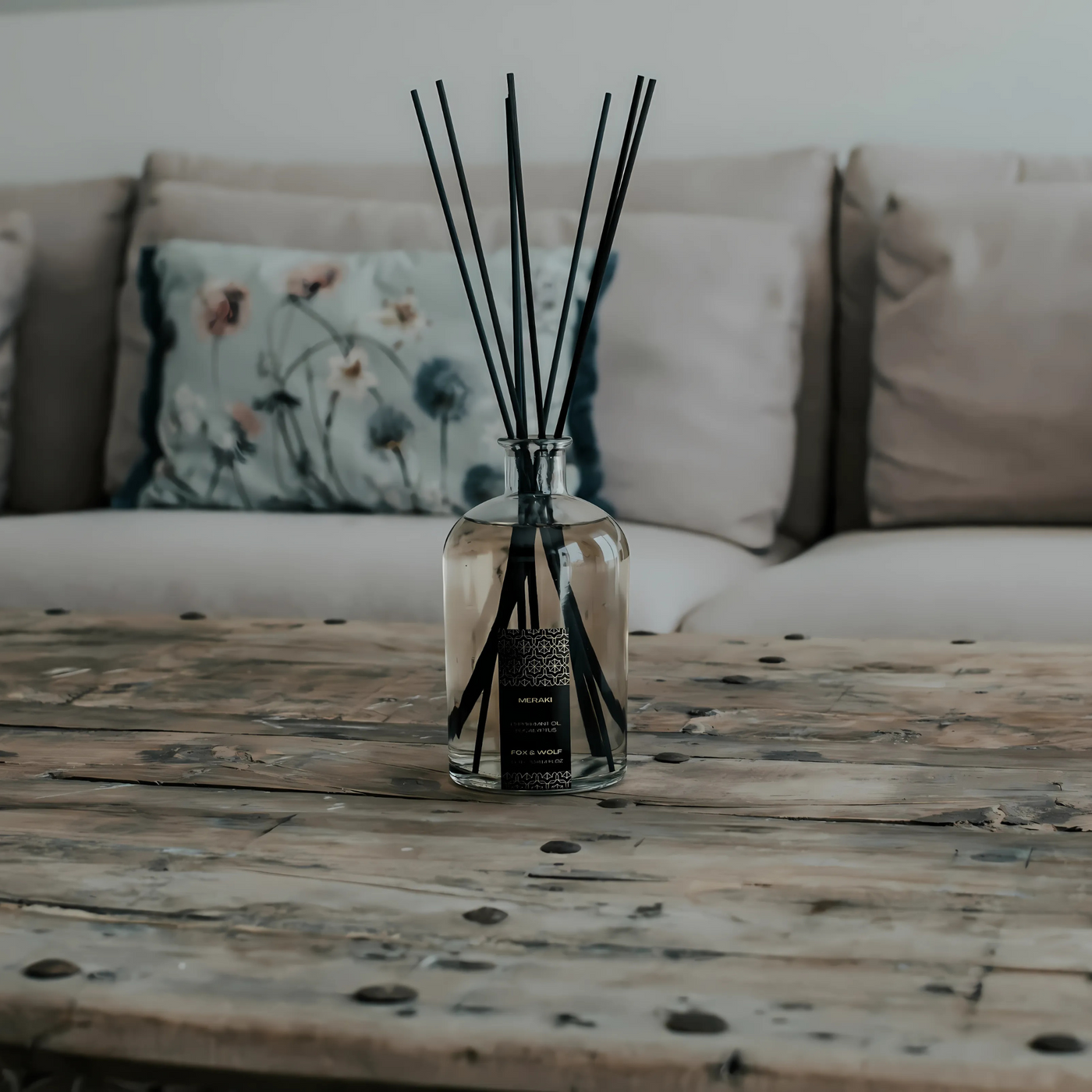 WHY A 1000ML REED DIFFUSER IS YOUR KEY TO LONG-LASTING SCENT